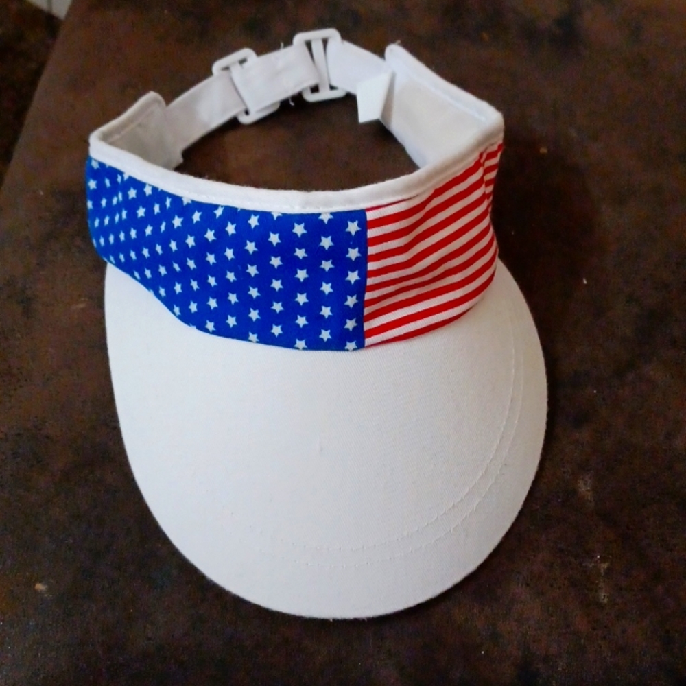American flag sunvisor
